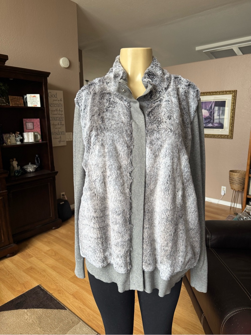 Zenergy by Chico’s faux fur front grey zippered sweater jacket-size XL